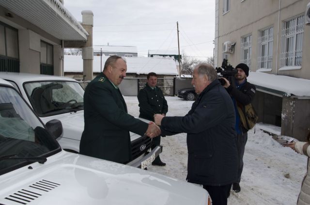 Автопарк Минприроды Ставрополья пополнили три «Нивы» и «Фермер» Автопарк Минприроды Ставрополья пополнили три «Нивы» и «Фермер»