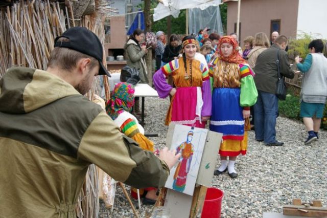 Выставка «Некрасовский пленэр» открылась в Ставрополе Выставка «Некрасовский пленэр» открылась в Ставрополе