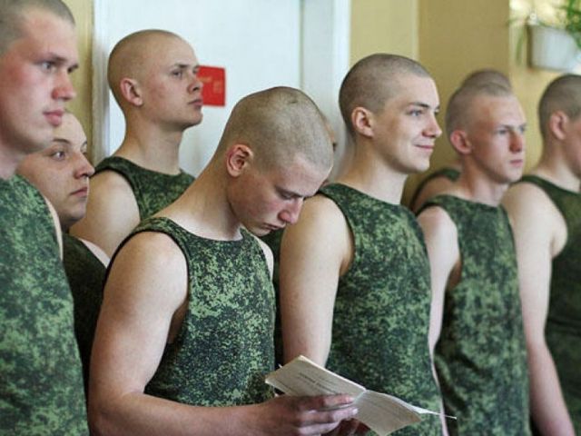 В Ставрополе полицейские встретились с призывниками В Ставрополе полицейские встретились с призывниками