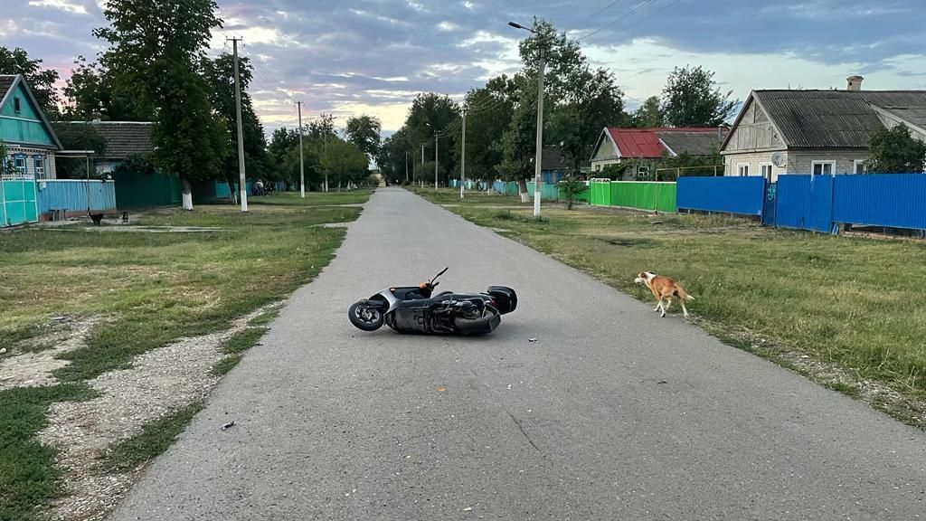 На Ставрополье скутерист-бесправник сбил 4-летнего ребёнка