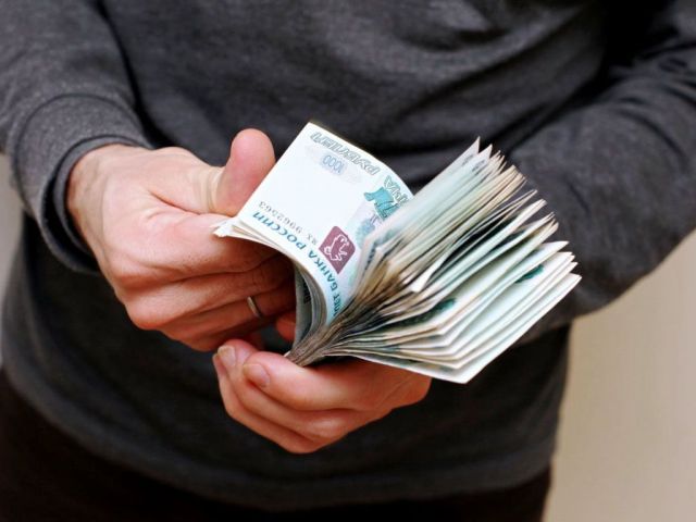 В Ессентуках полицейские задержали таксиста-мошенника В Ессентуках полицейские задержали таксиста-мошенника