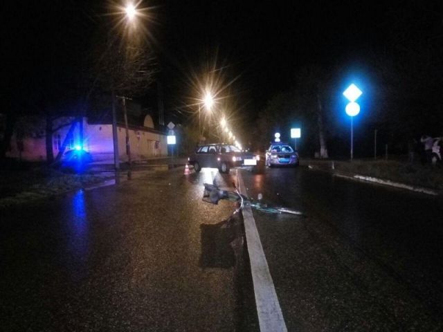 В Ставропольском крае под колёса автомобиля попал пьяный велосипедист В Ставропольском крае под колёса автомобиля попал пьяный велосипедист