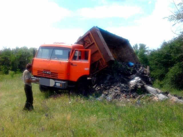 В Ессентуках объявили тотальную слежку за мусорными хулиганами В Ессентуках объявили тотальную слежку за мусорными хулиганами