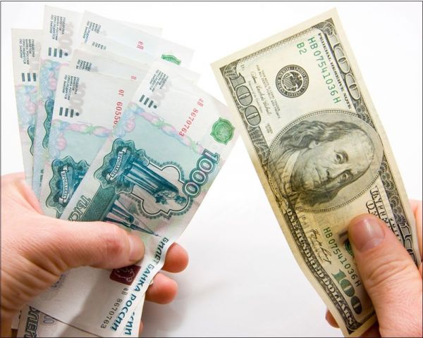 Впервые с декабря 2017 года курс доллара превысил 59 рублей Впервые с декабря 2017 года курс доллара превысил 59 рублей
