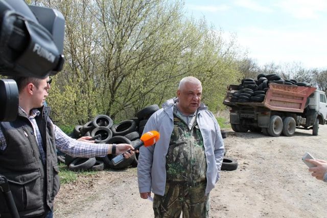 В Ставрополе ликвидировали «кладбище старых покрышек» В Ставрополе ликвидировали «кладбище старых покрышек»