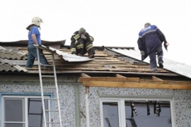 В двух районах Ставрополья ввели режим ЧС из-за сильного ветра В двух районах Ставрополья ввели режим ЧС из-за сильного ветра