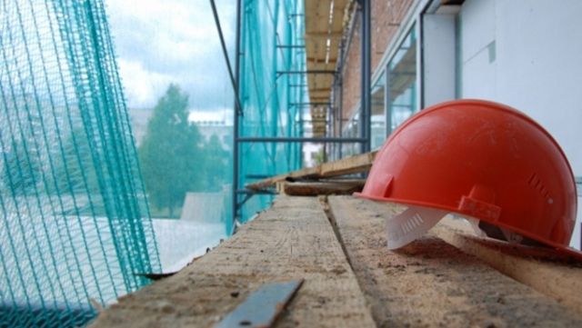 На строительном объекте на Ставрополье погиб 55-летний рабочий На строительном объекте на Ставрополье погиб 55-летний рабочий