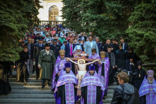 Крест, освящённый в Иерусалиме, пронесут по улицам Ставрополя Крест, освящённый в Иерусалиме, пронесут по улицам Ставрополя