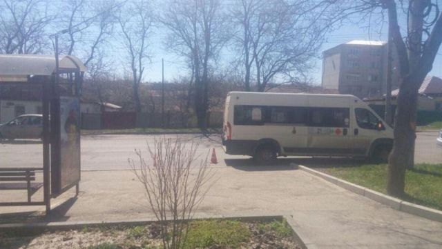 В Ставрополе водитель маршрутки допустил падение пенсионерки В Ставрополе водитель маршрутки допустил падение пенсионерки