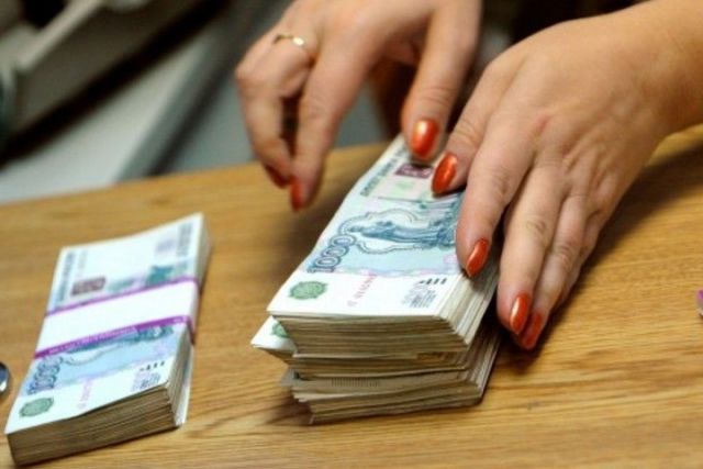 В Ессентуках гувернантка подозревается в хищении денег и золота на сумму более миллиона 800 тысяч рублей В Ессентуках гувернантка подозревается в хищении денег и золота на сумму более миллиона 800 тысяч рублей