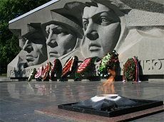 На Ставрополье за 2015 год отремонтируют 13 объектов воинской славы На Ставрополье за 2015 год отремонтируют 13 объектов воинской славы