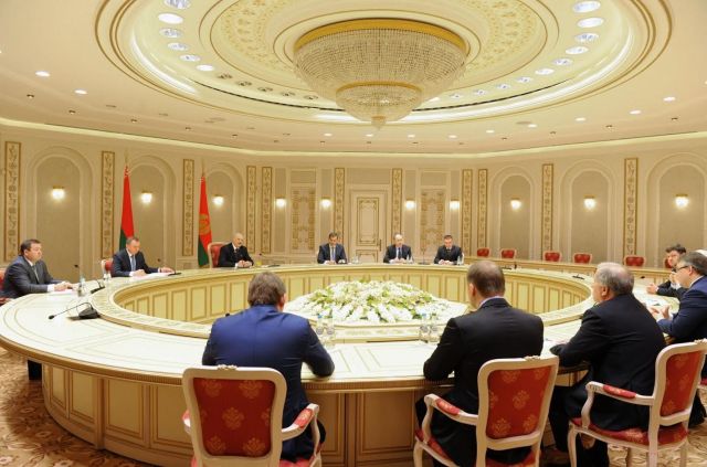 В Минске состоялась рабочая встреча президента Белоруссии и губернатора Ставропольского края В Минске состоялась рабочая встреча президента Белоруссии и губернатора Ставропольского края
