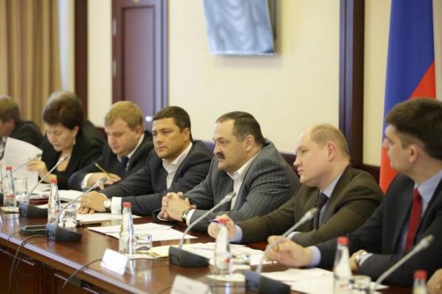 В столице СКФО утвердили план по подготовке форума «Машук-2015» В столице СКФО утвердили план по подготовке форума «Машук-2015»