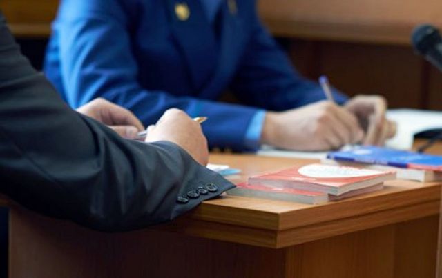 На Ставрополье адвокат обвиняется в двух эпизодах мошенничества На Ставрополье адвокат обвиняется в двух эпизодах мошенничества