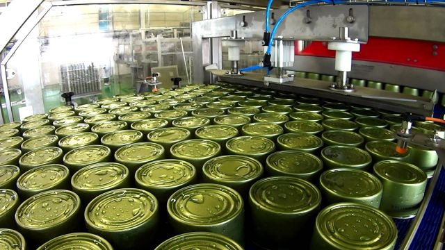 Консервный завод в Георгиевске будет выпускать до 50 миллионов банок продукции Консервный завод в Георгиевске будет выпускать до 50 миллионов банок продукции