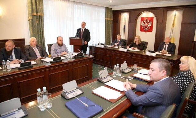 В Пятигорске отремонтировали дороги на 96 улицах и несколько десятков тротуаров В Пятигорске отремонтировали дороги на 96 улицах и несколько десятков тротуаров