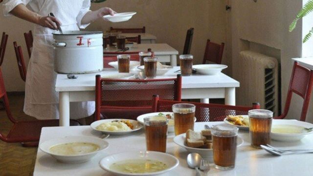 В Ставрополе медработники больницы воровали продукты, предназначенные пациентам В Ставрополе медработники больницы воровали продукты, предназначенные пациентам