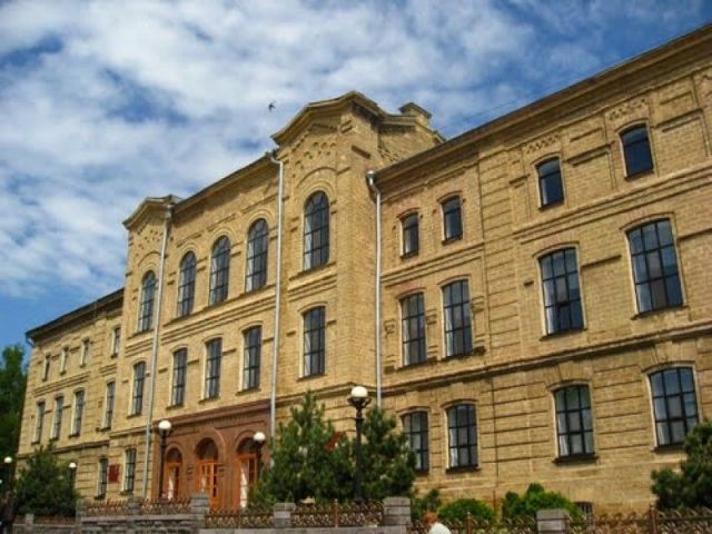 Ставропольский аграрный университет стал первым в рейтинге аграрных вузов России Ставропольский аграрный университет стал первым в рейтинге аграрных вузов России