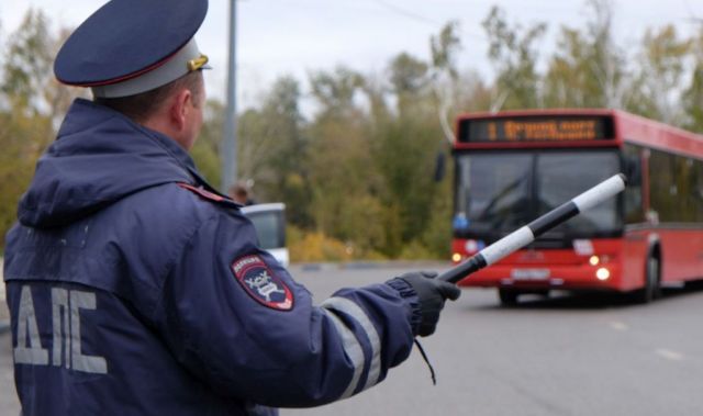 В Ставропольском крае сняли с маршрутов 9 неисправных автобусов В Ставропольском крае сняли с маршрутов 9 неисправных автобусов