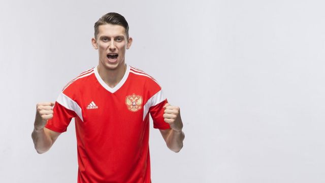 Ставропольского футболиста сборной России оштрафовали на 7 500 фунтов Ставропольского футболиста сборной России оштрафовали на 7 500 фунтов
