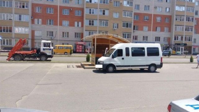 В Ставрополе пассажир получил травмы после падения в маршрутке В Ставрополе пассажир получил травмы после падения в маршрутке