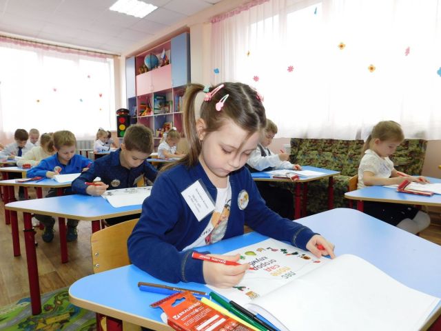 В Ставрополе дошкольники состязались в олимпиаде «Умники и Умницы» В Ставрополе дошкольники состязались в олимпиаде «Умники и Умницы»