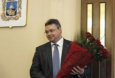 Губернатор провёл торжественный приём вдов и матерей военнослужащих Губернатор провёл торжественный приём вдов и матерей военнослужащих