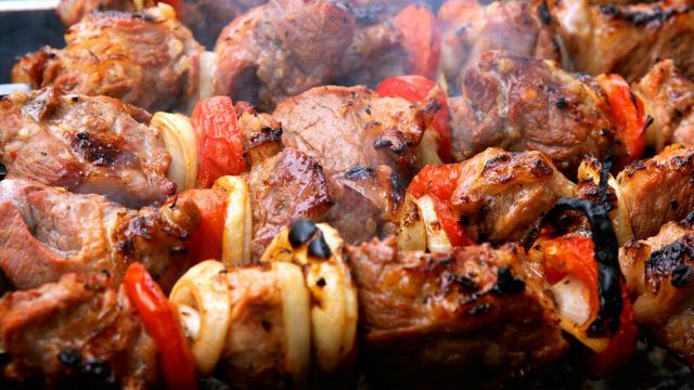 Роспотребнадзор опубликовал рекомендации по выбору мяса для шашлыка Роспотребнадзор опубликовал рекомендации по выбору мяса для шашлыка