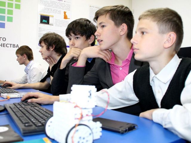 На Ставрополье появится 2 новых центра молодежного инновационного творчества На Ставрополье появится 2 новых центра молодежного инновационного творчества