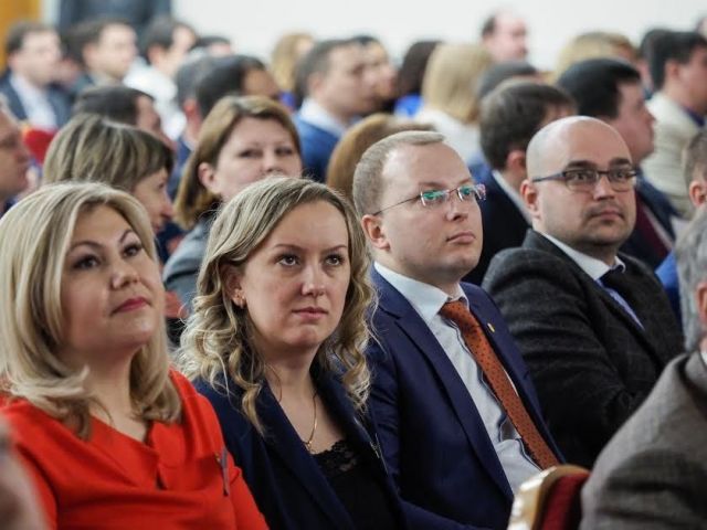 Губернатор поздравил лауреатов «Новой Энергии» Губернатор поздравил лауреатов «Новой Энергии»