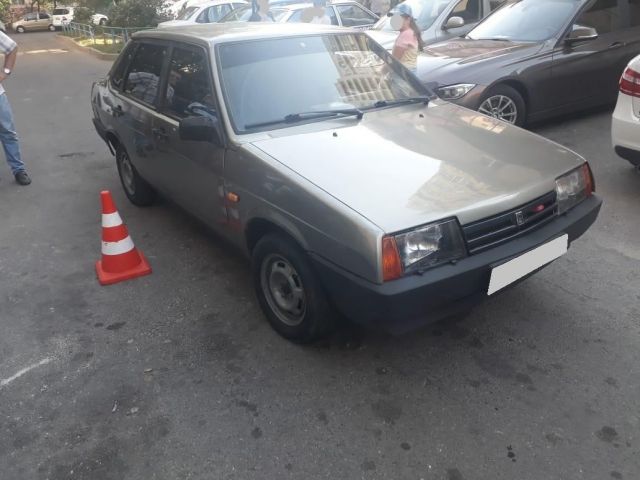 В Ставрополе во дворе дома водитель сбил ребёнка В Ставрополе во дворе дома водитель сбил ребёнка