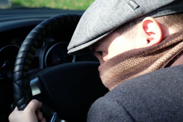 На Ставрополье задержан подозреваемый в угоне автомобиля у своего знакомого На Ставрополье задержан подозреваемый в угоне автомобиля у своего знакомого