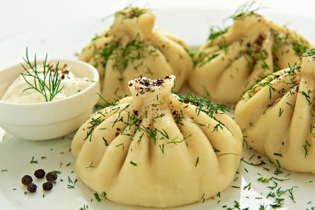 Конкурс на скоростное поедание хинкалей устроят в Железноводске Конкурс на скоростное поедание хинкалей устроят в Железноводске
