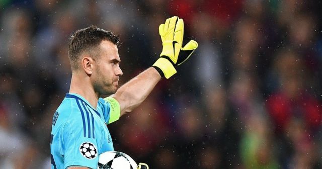 Сборная России по футболу со счётом 3:0 уступила Уругваю Сборная России по футболу со счётом 3:0 уступила Уругваю