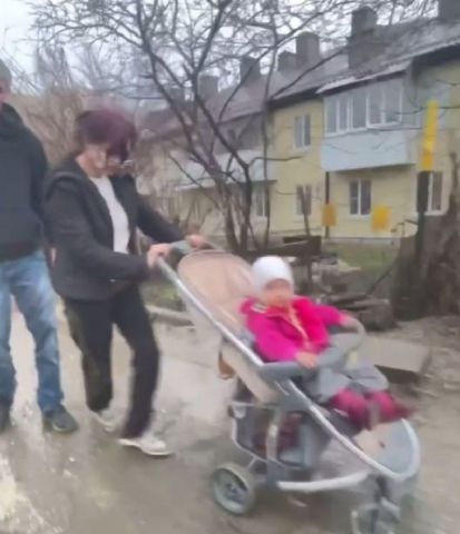 Ставропольчанку привлекли к ответственности за прогулки с ребёнком в нетрезвом виде Ставропольчанку привлекли к ответственности за прогулки с ребёнком в нетрезвом виде