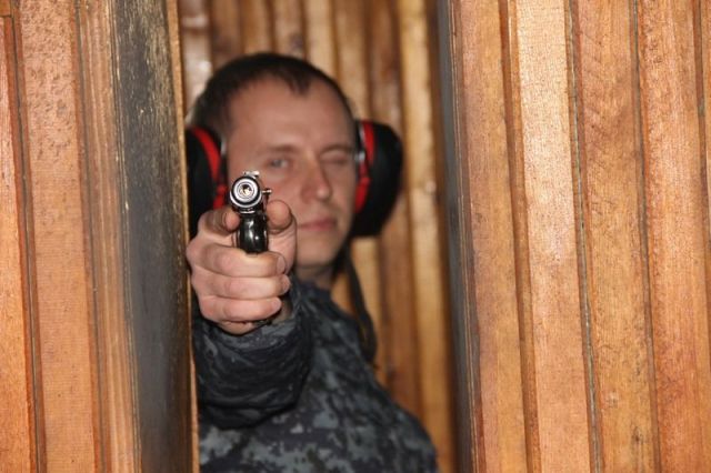 Сотрудники краевой полиции соревновались в стрельбе из боевого оружия Сотрудники краевой полиции соревновались в стрельбе из боевого оружия