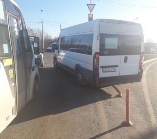 В Ставрополе уволили водителя маршрутки, который грубо нарушил правила дорожного движения В Ставрополе уволили водителя маршрутки, который грубо нарушил правила дорожного движения