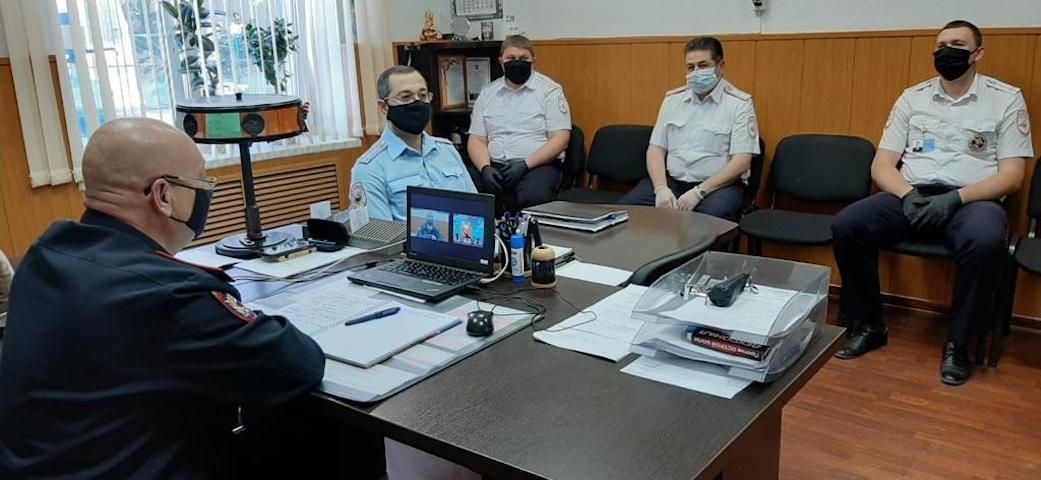 Участковые помогут сотрудникам ГИБДД проводить на Ставрополье рейды по нетрезвому вождению Участковые помогут сотрудникам ГИБДД проводить на Ставрополье рейды по нетрезвому вождению