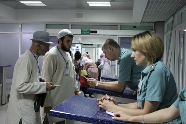 Более сотни мусульман отправились в хадж из минераловодского аэропорта Более сотни мусульман отправились в хадж из минераловодского аэропорта