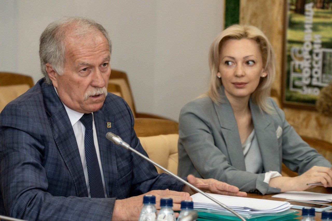 Председатель Думы Ставрополья призвал депутатов Госдумы принять участие в исполнении наказов жителей края