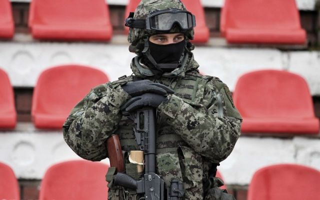 Бойцы спецназа провели для ставропольских школьников зарядку с элементами самбо Бойцы спецназа провели для ставропольских школьников зарядку с элементами самбо