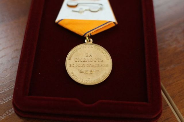 Троих полицейских из Ставропольского края наградили медалями за спасение пенсионера Троих полицейских из Ставропольского края наградили медалями за спасение пенсионера