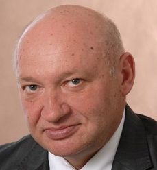 Алексей Карабут покинул должность главы министерства труда и соцзащиты населения Алексей Карабут покинул должность главы министерства труда и соцзащиты населения