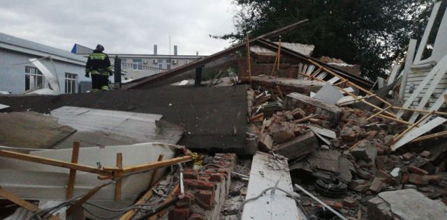 В Пятигорске разрушилась мастерская по установке газобаллонного оборудования В Пятигорске разрушилась мастерская по установке газобаллонного оборудования