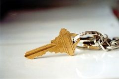 Более 1600 сирот нуждаются в жилье Более 1600 сирот нуждаются в жилье