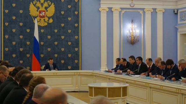 Медведев: На модернизацию электросетей СКФО предусмотрено 12,5 миллиарда рублей Медведев: На модернизацию электросетей СКФО предусмотрено 12,5 миллиарда рублей