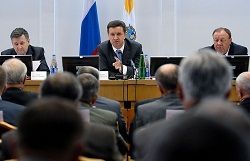 Наведение порядка в сфере землепользования требует объединения усилий Наведение порядка в сфере землепользования требует объединения усилий