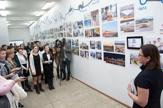 В Ставрополе открылась выставка «Россия-2014: от острова до полуострова» В Ставрополе открылась выставка «Россия-2014: от острова до полуострова»