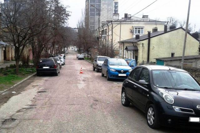В Пятигорске 4-летнего ребёнка сбил автомобиль В Пятигорске 4-летнего ребёнка сбил автомобиль