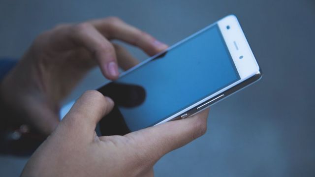 На ставропольца завели уголовное дело за кражу смартфона На ставропольца завели уголовное дело за кражу смартфона